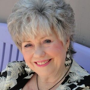 Meet your Posher, Delores